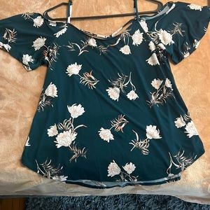 Valette Back Detail Cold Shoulder Knit Top. Medium.